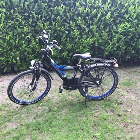 Charmante Woning Op Rustig Park Met Fietsen Epe Exteriör bild