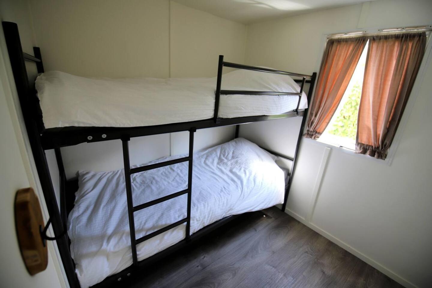 Charmante Woning Op Rustig Park Met Fietsen Epe Exteriör bild
